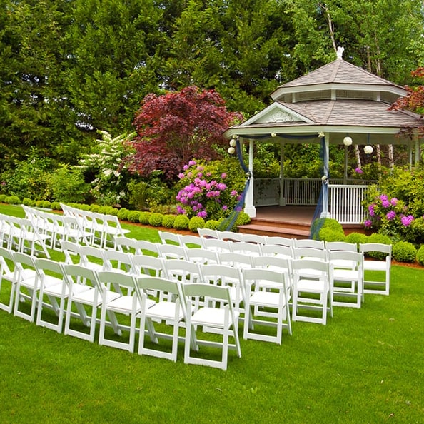 a standard wedding & event trailer can typically accommodate up to 150 guests
